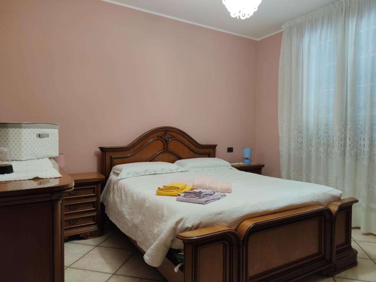 Relax In Collina A Due Passi Dal Mare Apartamento Torriana Exterior foto