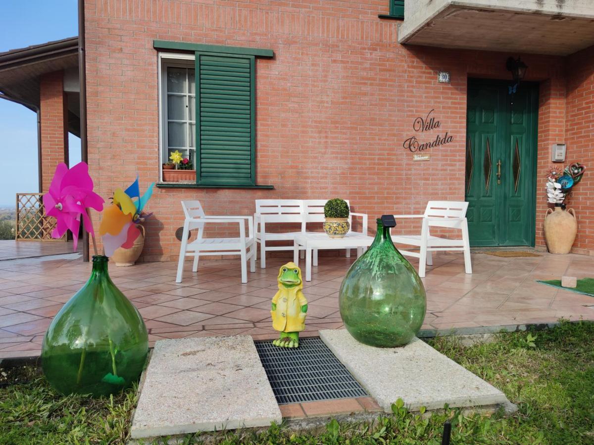 Relax In Collina A Due Passi Dal Mare Apartamento Torriana Exterior foto